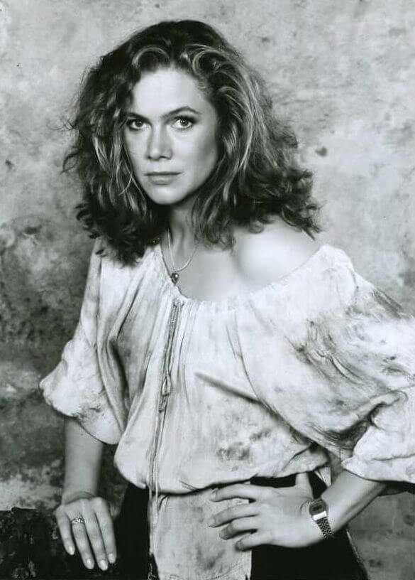 50 Sexy and Hot Kathleen Turner Pictures - Bikini, Ass, Boobs.