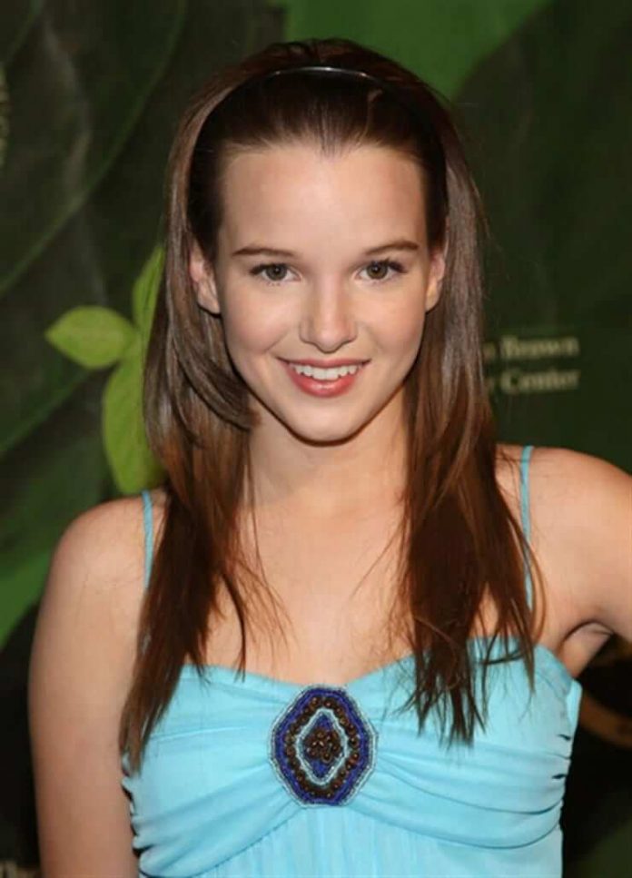 32 Kay Panabaker Nude Pictures Will Put You In A Good Mood 13