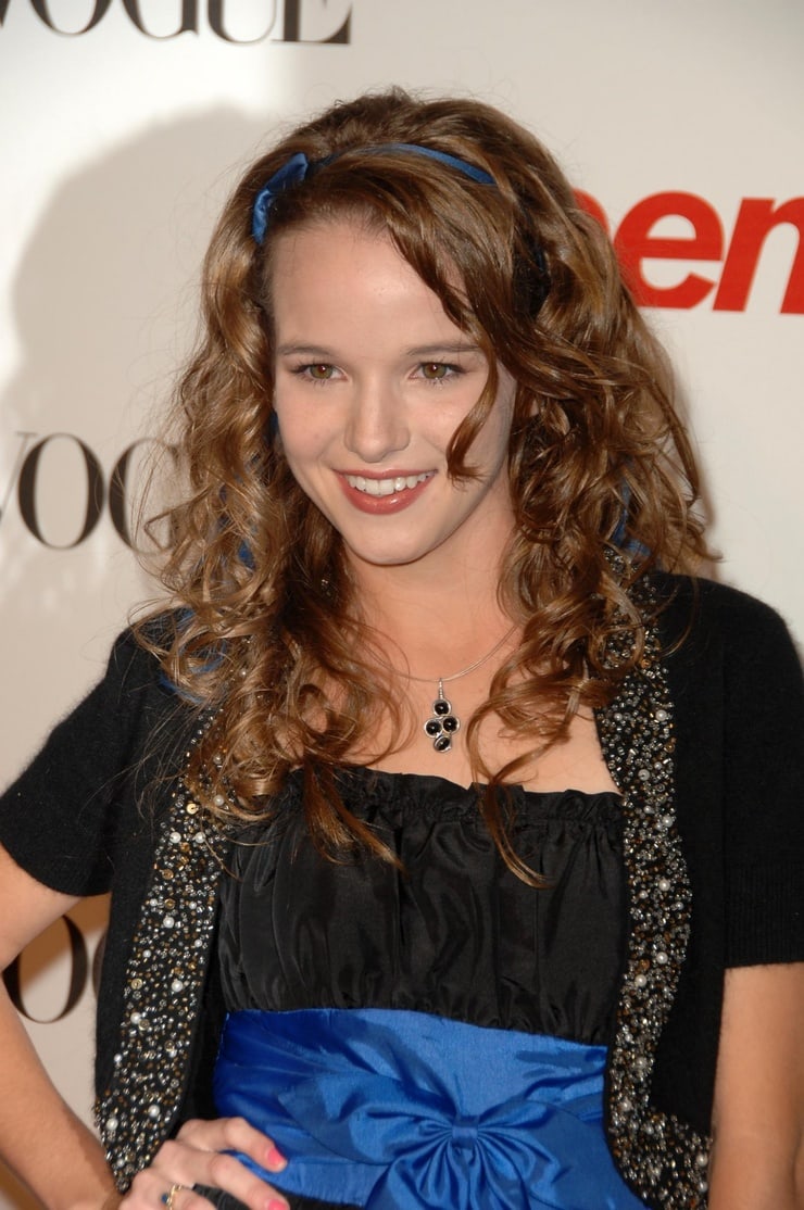 32 Kay Panabaker Nude Pictures Will Put You In A Good Mood 22