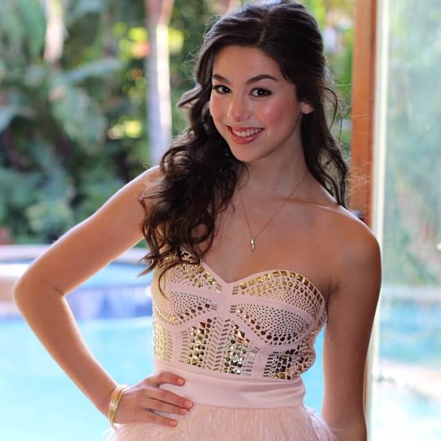 49 Kira Kosarin Nude Pictures Are Marvelously Majestic 17