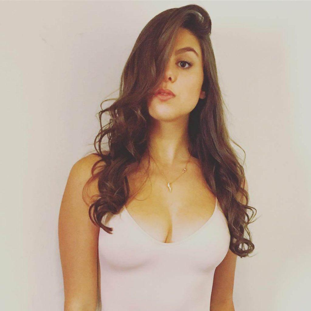 49 Kira Kosarin Nude Pictures Are Marvelously Majestic 3