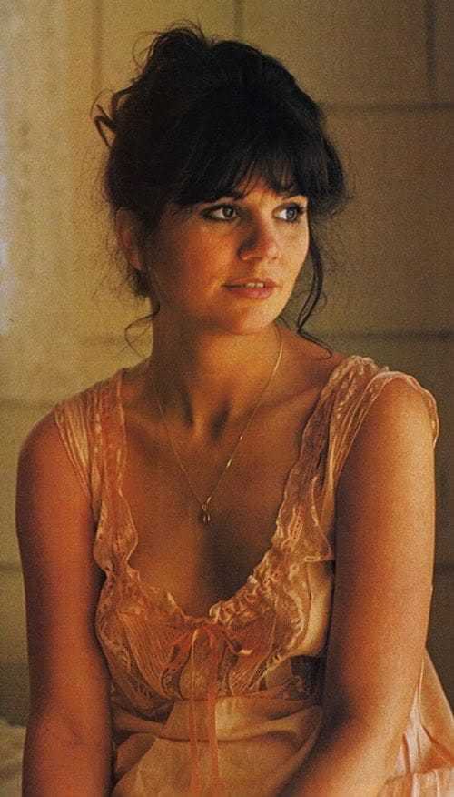 44 Linda Ronstadt Nude Pictures Uncover Her Grandiose And Appealing Body 29