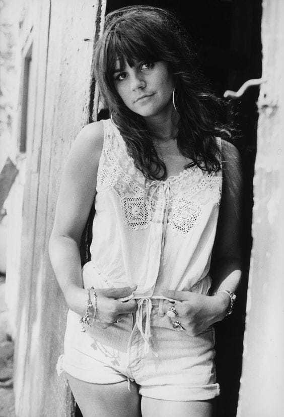 44 Linda Ronstadt Nude Pictures Uncover Her Grandiose And Appealing Body 23