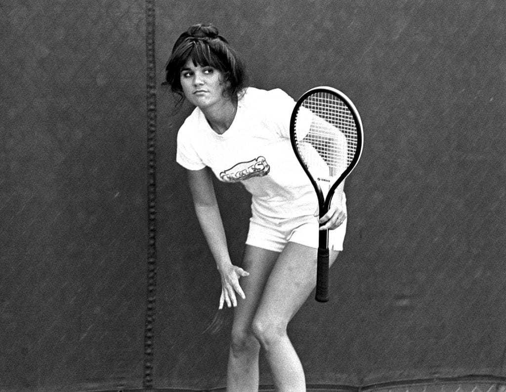 44 Linda Ronstadt Nude Pictures Uncover Her Grandiose And Appealing Body 13