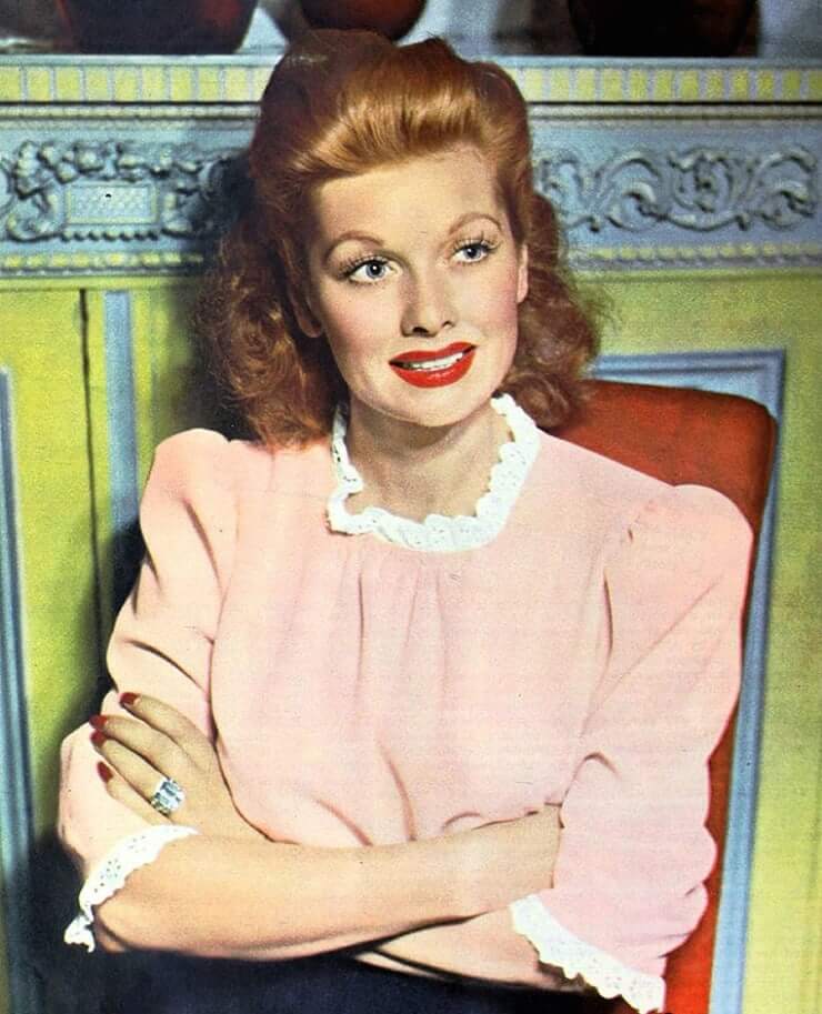 40 Sexy and Hot Lucille Ball Pictures – Bikini, Ass, Boobs 18