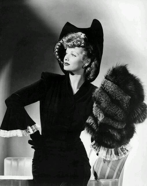 40 Sexy and Hot Lucille Ball Pictures – Bikini, Ass, Boobs 39