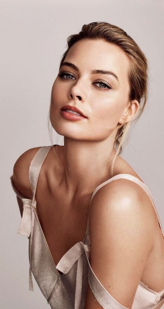 Margot Robbie Photoshoot