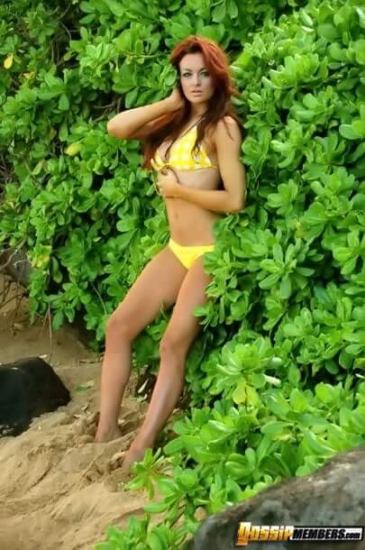 Maria Kanellis sexy yellow bikini