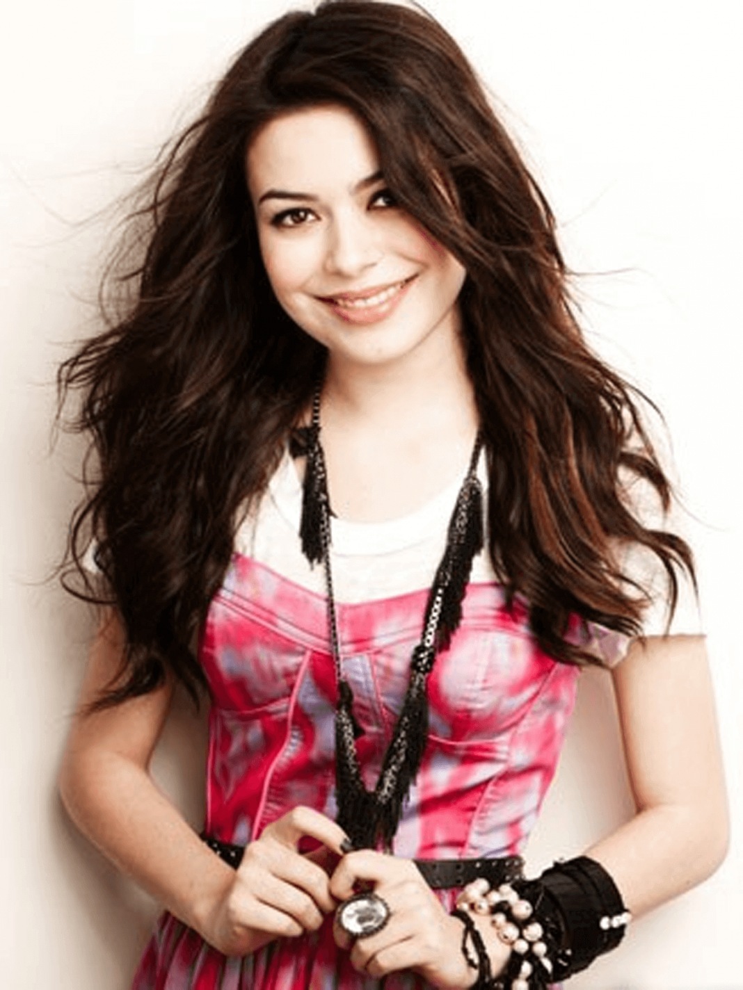 49 Miranda Cosgrove Nude Pictures Which Are Sure To Keep You Charmed With Her Charisma 38