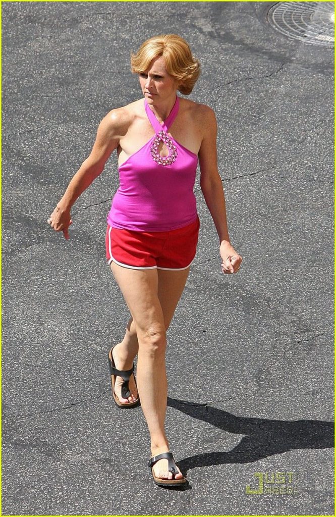 40 Sexy and Hot Molly Shannon Pictures – Bikini, Ass, Boobs 237