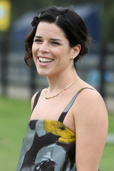 48 Sexy and Hot Neve Campbell Pictures – Bikini, Ass, Boobs 79