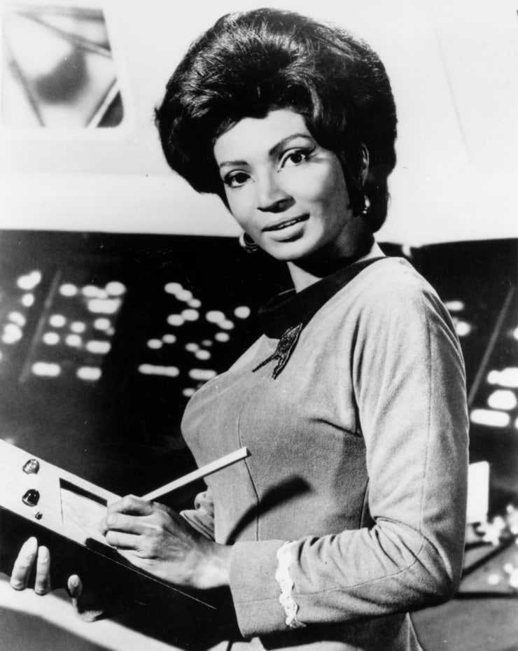 41 Sexy and Hot Nichelle Nichols Pictures – Bikini, Ass, Boobs 33