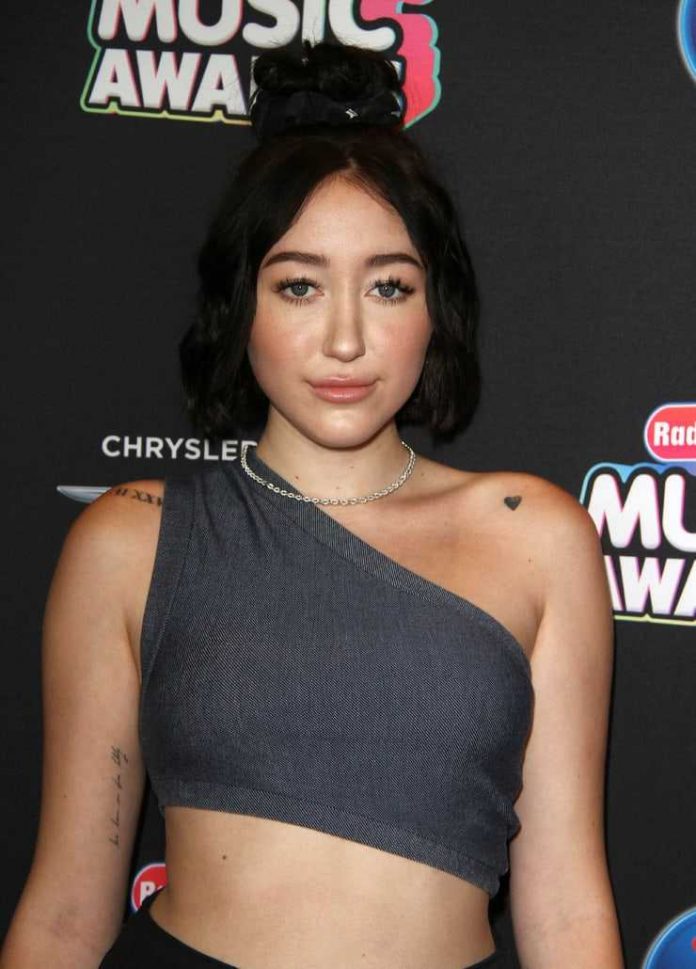 49 Noah Cyrus Nude Pictures Will Make You Slobber Over Her 18