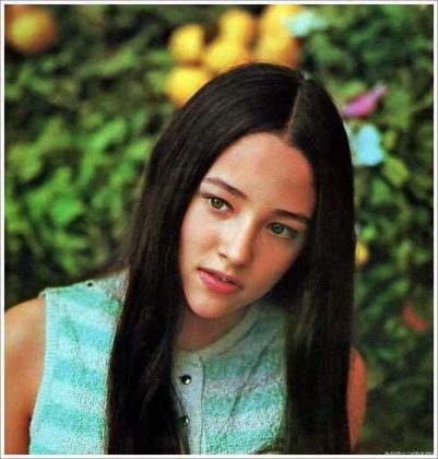 41 Olivia Hussey Nude Pictures That Are Appealingly Attractive 11