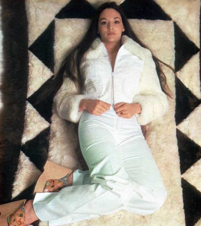 41 Olivia Hussey Nude Pictures That Are Appealingly Attractive 28