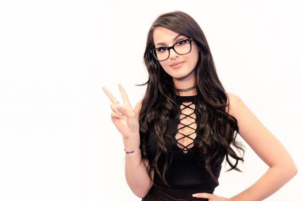 49 SSSniperWolf Nude Pictures Show Off Her Dashing Diva Like Looks 27