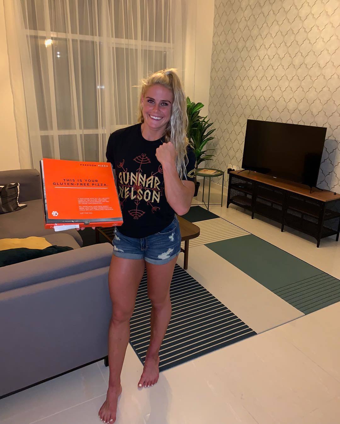 51 Hot Pictures Of Sara Sigmundsdóttir Which Make Certain To Prevail Upon Your Heart 3