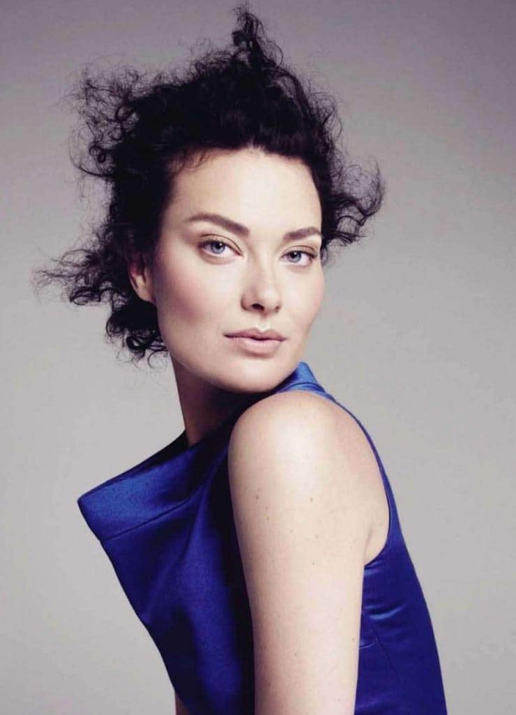 51 Hot Pictures Of Shalom Harlow Demonstrate That She Is As Hot As Anyone Might Imagine 17