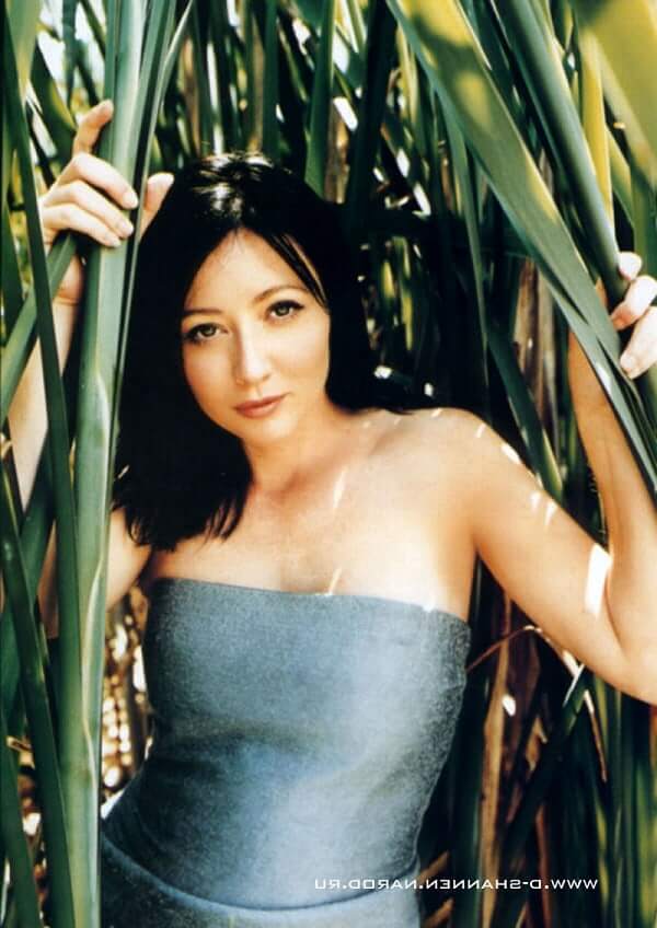 45 Sexy and Hot Shannen Doherty Pictures – Bikini, Ass, Boobs 152