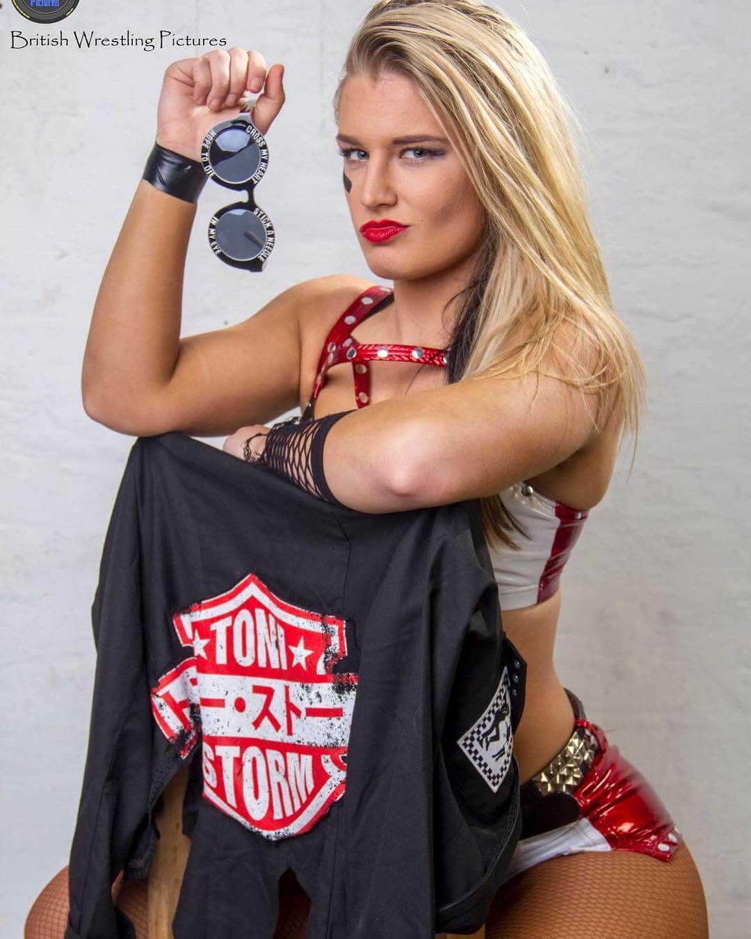61 Hottest Toni Storm Big Butt Pictures Are Incredibly Sexy 424