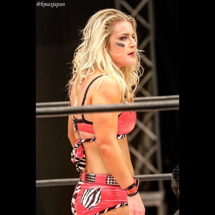 61 Hottest Toni Storm Big Butt Pictures Are Incredibly Sexy 9