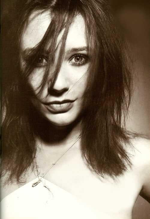 40 Tori Amos Nude Pictures That Make Her A Symbol Of Greatness 16