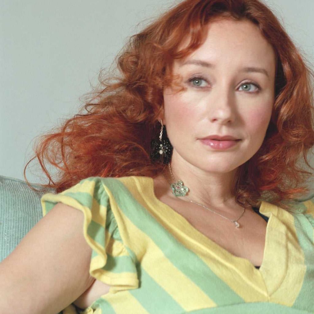 40 Tori Amos Nude Pictures That Make Her A Symbol Of Greatness 10