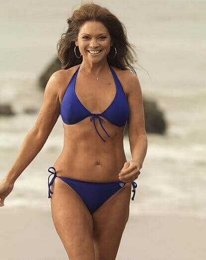 43 Sexy and Hot Valerie Bertinelli Pictures – Bikini, Ass, Boobs 8