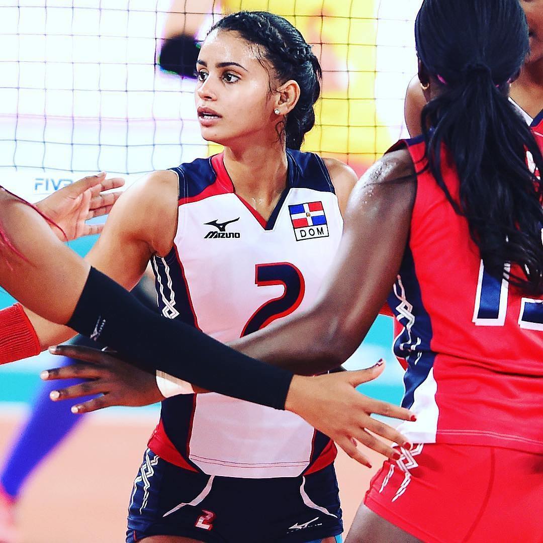 48 Hottest Winifer Fernandez Big Butt Pictures Will Drive You Nuts For Volleyball 5