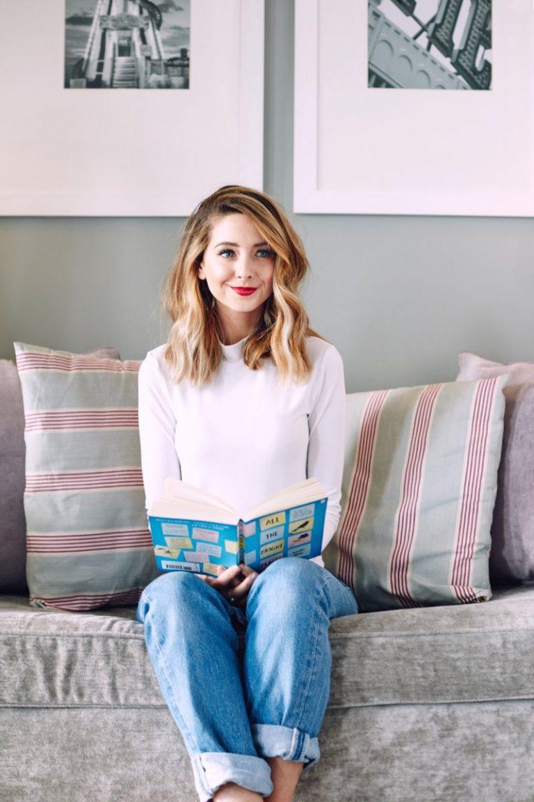 49 Zoe Sugg Nude Pictures Are Genuinely Spellbinding And Awesome 7