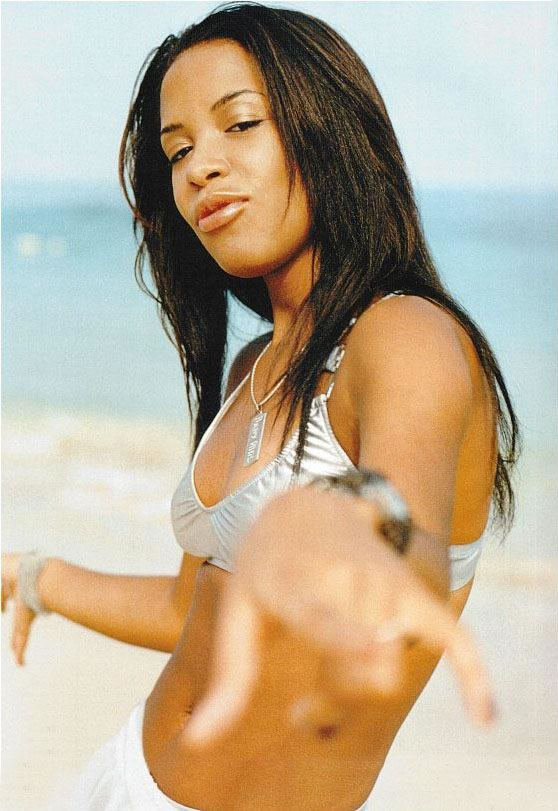 45 Sexy and Hot Aaliyah Pictures – Bikini, Ass, Boobs 61