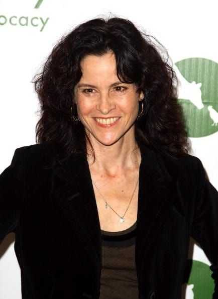 49 Sexy and Hot Ally Sheedy Pictures – Bikini, Ass, Boobs 38