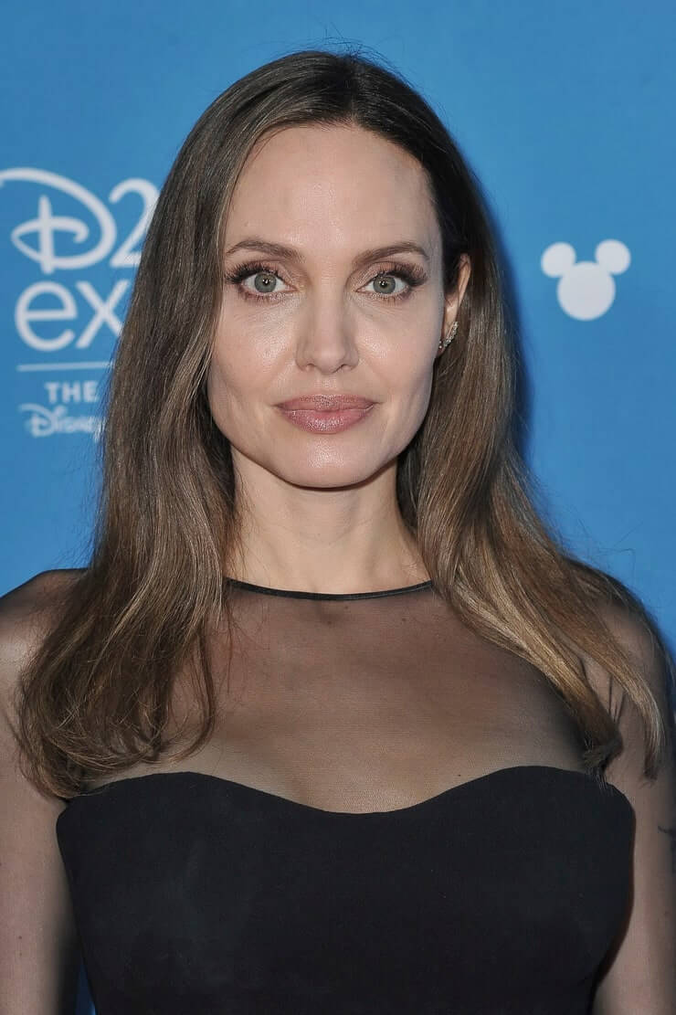 61 Hottest Angelina Jolie Big Butt Pictures Prove That She Is As Sexy As Can Be 11