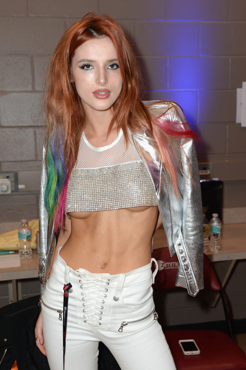 hqcelebritiescom:Bella Thorne 10000 High Quality Pictures10000... 7