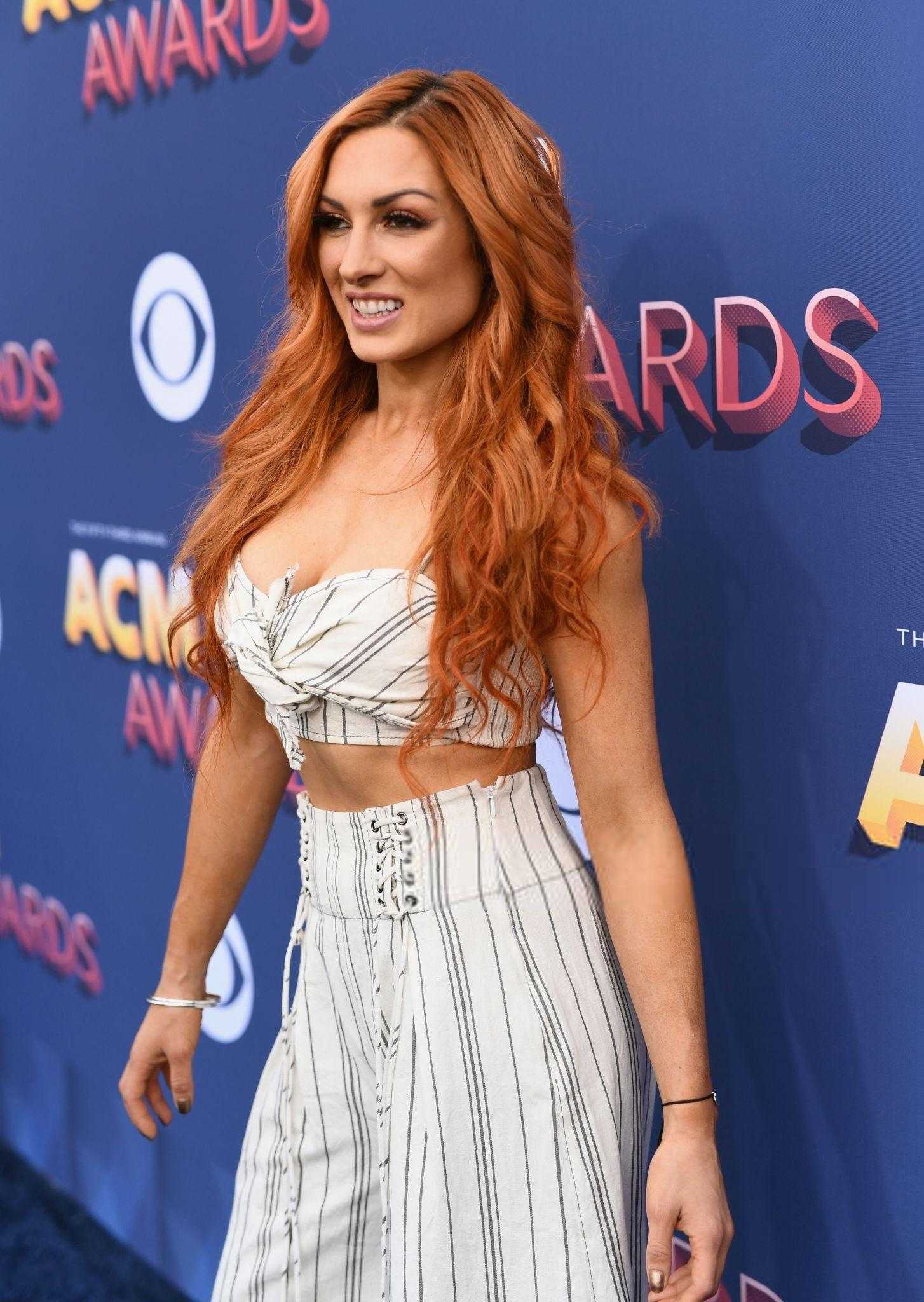 70+ Hot And Sexy Pictures of Becky Lynch – WWE Diva Will Sizzle You Up 132