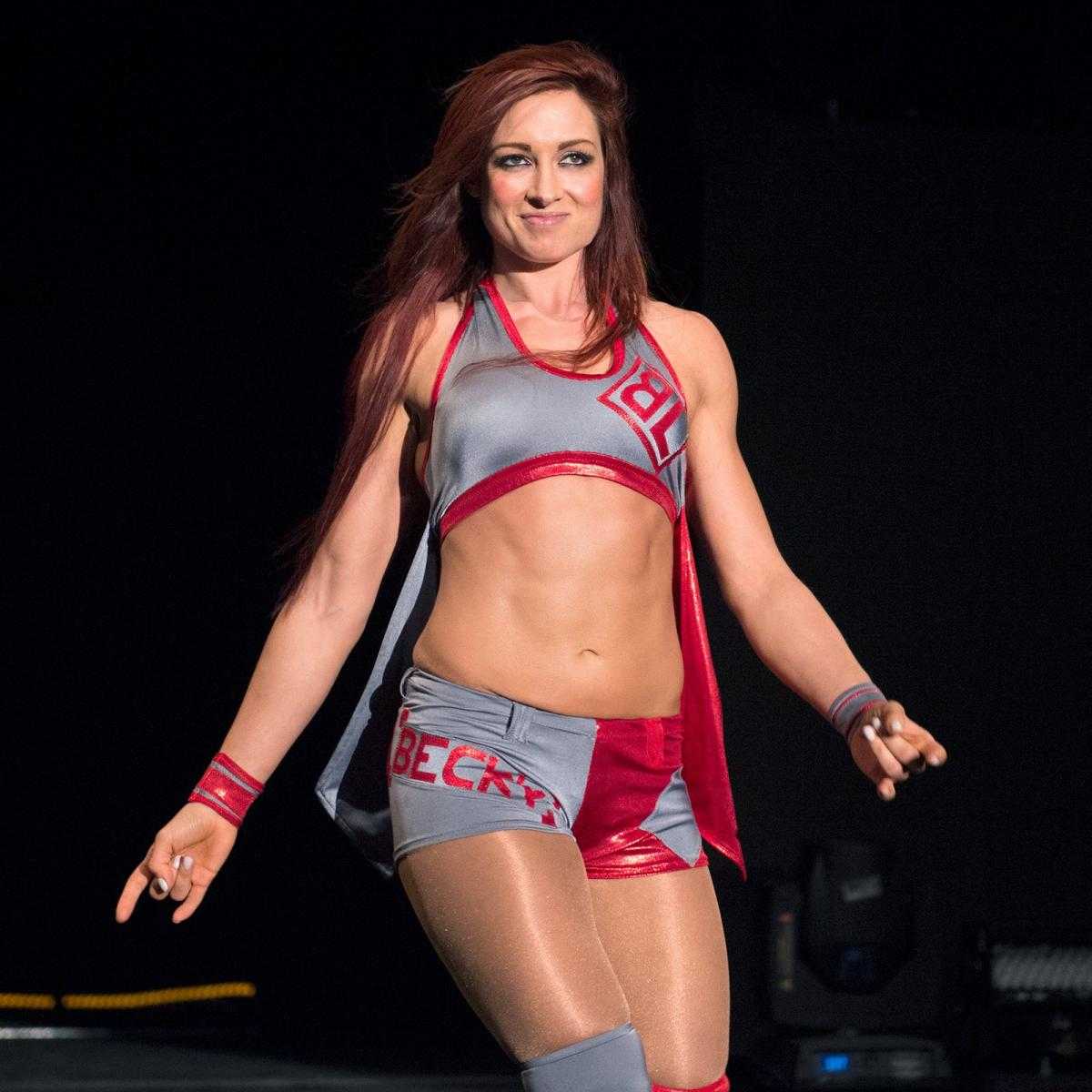 70+ Hot And Sexy Pictures of Becky Lynch – WWE Diva Will Sizzle You Up 2