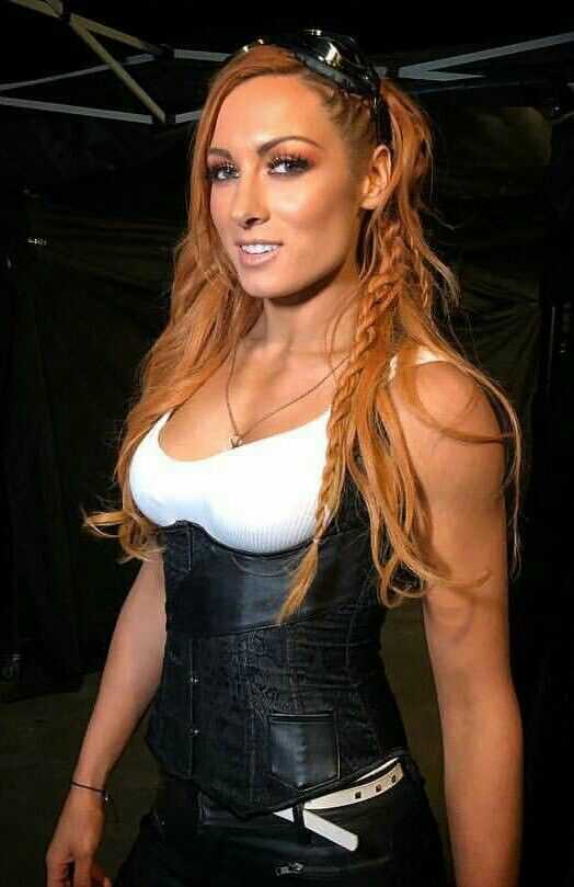 70+ Hot And Sexy Pictures of Becky Lynch – WWE Diva Will Sizzle You Up 121
