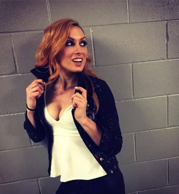 becky lynch sexy cleavage