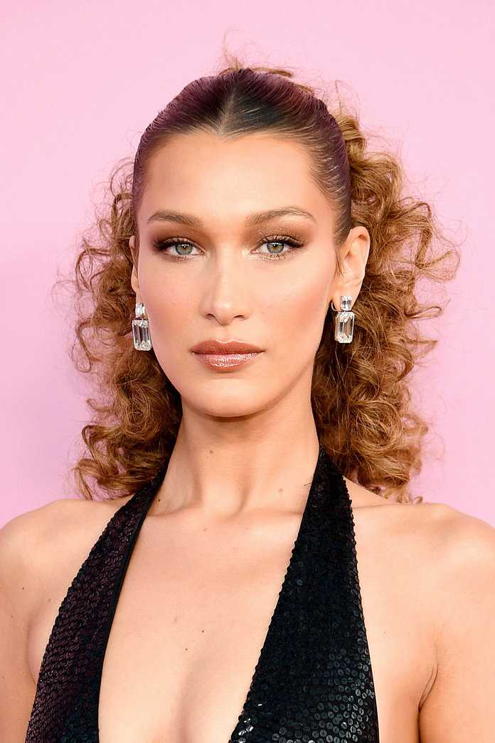 70+ Hot Pictures Of Bella Hadid Prove That Is A Majestic Beauty 9