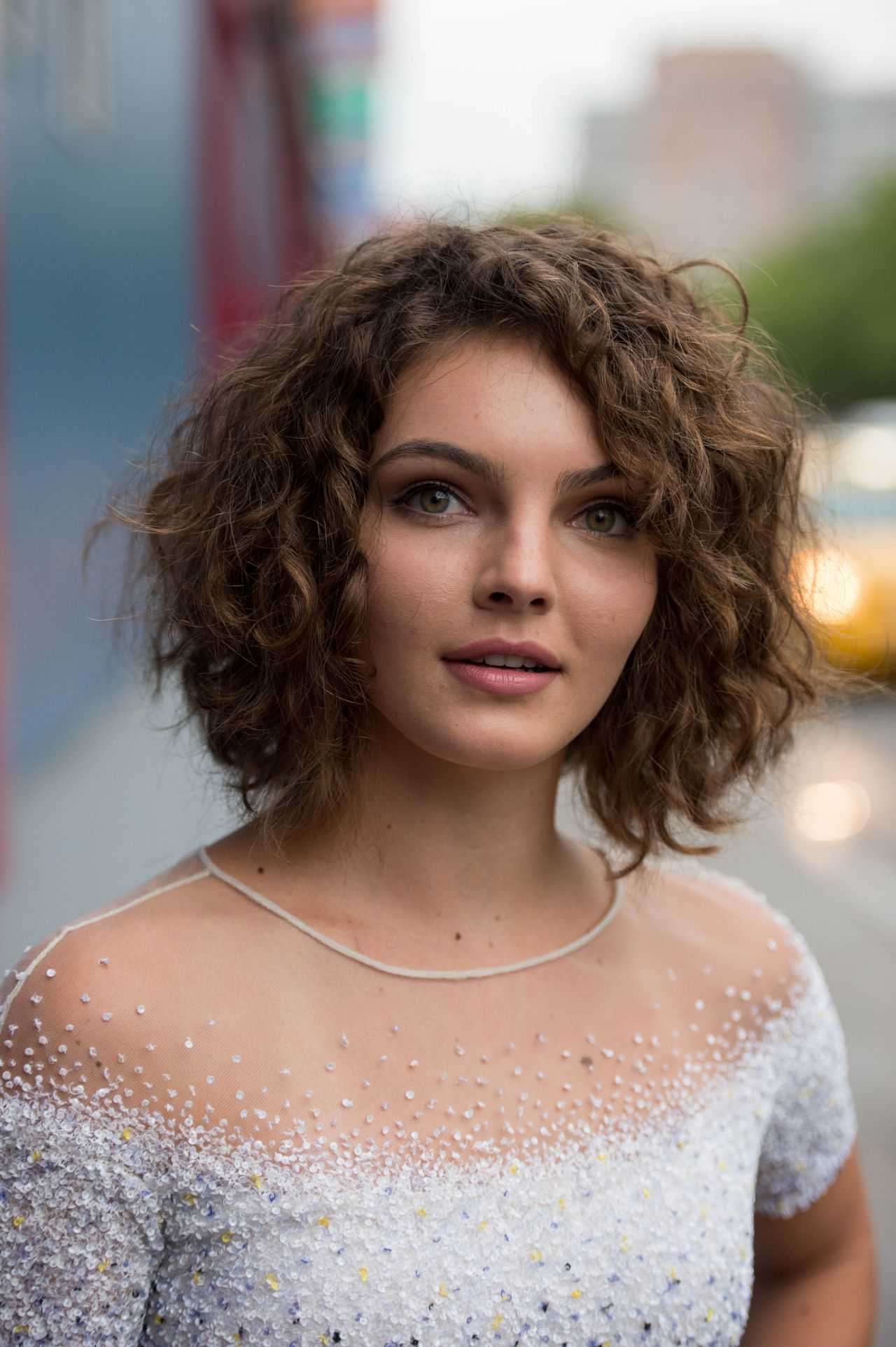 61 Hottest Camren Bicondova Big Butt Pictures Will Hypnotize You With Her Exquisite Body 8