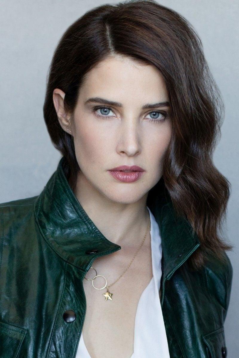 70+ Hot Pictures Of Cobie Smulders – Maria Hill Actress In Marvel Movies 28