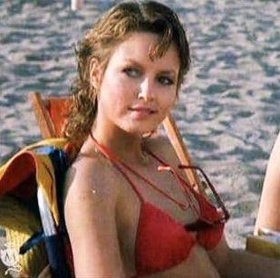 51 Hot Pictures Of Deborah Foreman That Make Certain To Make You Her Greatest Admirer 36