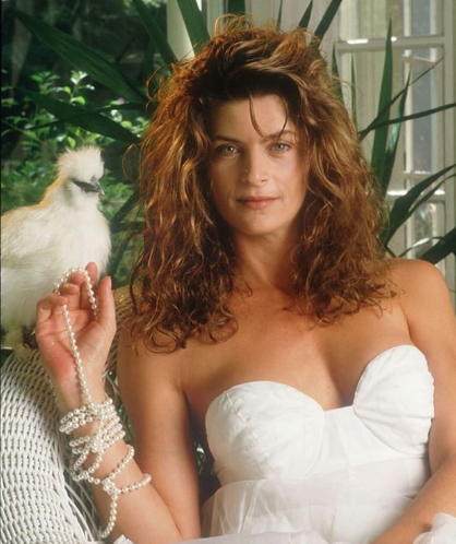 42 Sexy and Hot Kirstie Alley Pictures – Bikini, Ass, Boobs 33