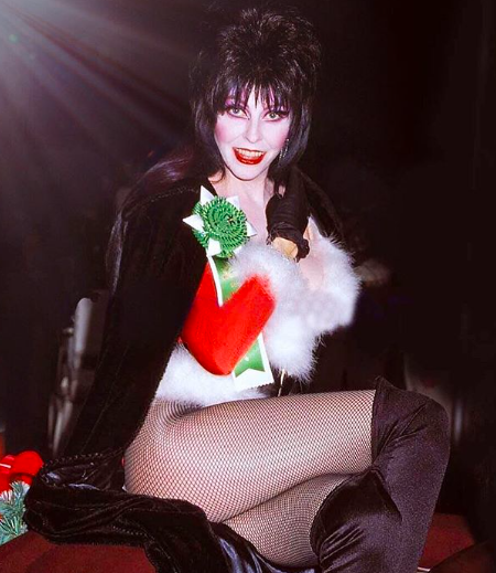 50 Sexy and Hot Cassandra Peterson Pictures – Bikini, Ass, Boobs 51