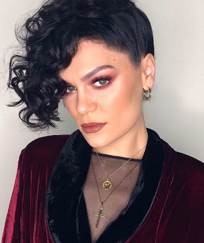 50 Sexy and Hot Jessie J Pictures – Bikini, Ass, Boobs 47