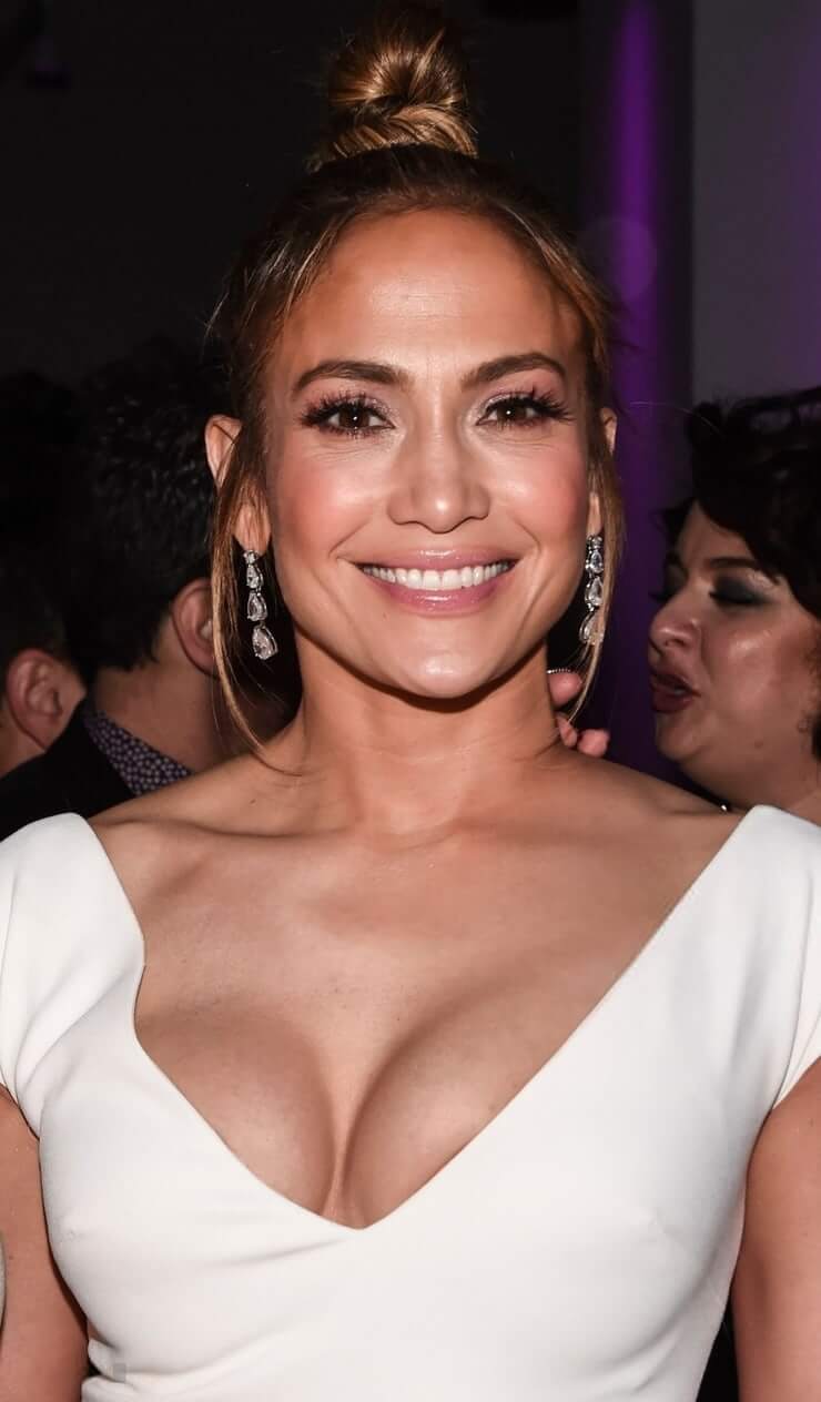 70+ Hot Pictures Of Jennifer Lopez Prove That She Has The Sexiest Ass In Hollywood 13