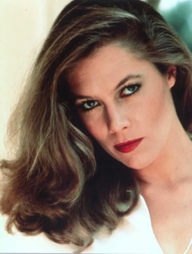50 Sexy and Hot Kathleen Turner Pictures – Bikini, Ass, Boobs 30