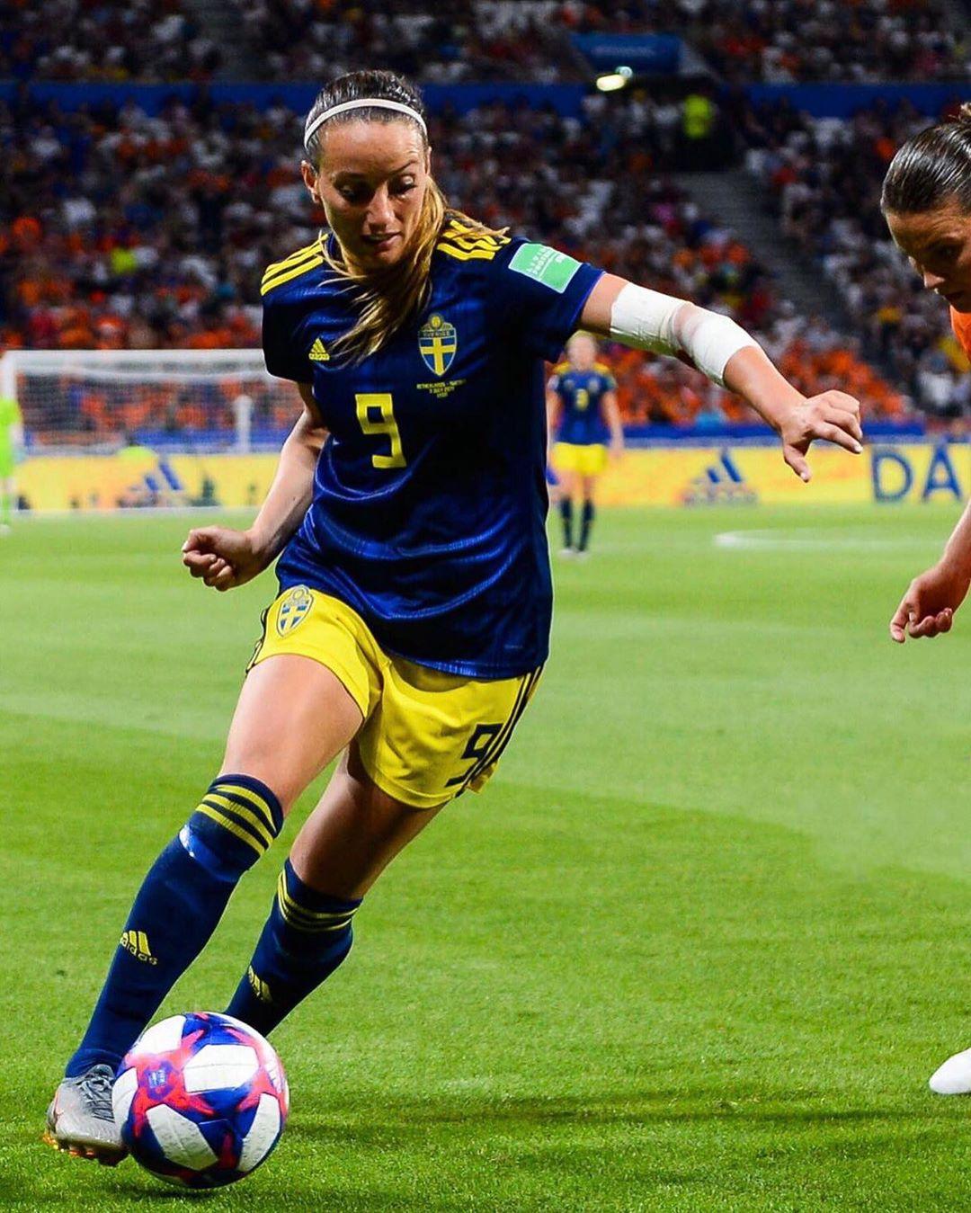 51 Hot Pictures Of Kosovare Asllani Are Simply Excessively Damn Delectable 9