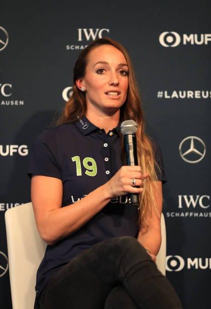 kosovare asllani on the mic