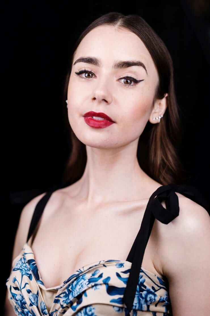 70+ Hot Pictures Of Lily Collins Are Like A Slice Of Heaven On Earth 53